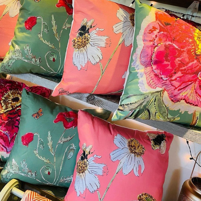 Botanical Peach Fuzz Daisies Cushion