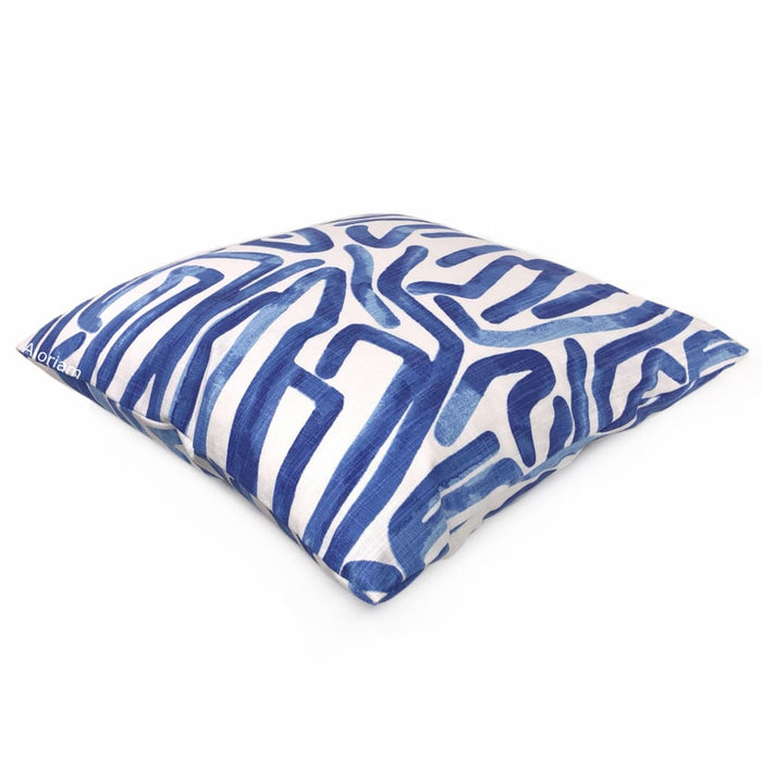 Carlos blue White Brushstroke Maze Cotton Print Pillow Cover - Aloriam