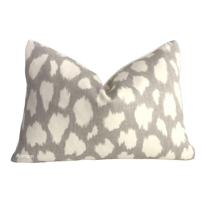 (CLEARANCE) Kravet Kate Spade Gray Cream Modern Jungle Cat Spotted Linen Pillow Cover - Fits 14x20 insert (13.5x19 cover) / Pattern front