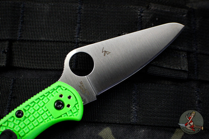Spyderco Salt 2- Lockback- Green FRN Handle- LC200N Satin Flat Ground Blade C88FPGR2