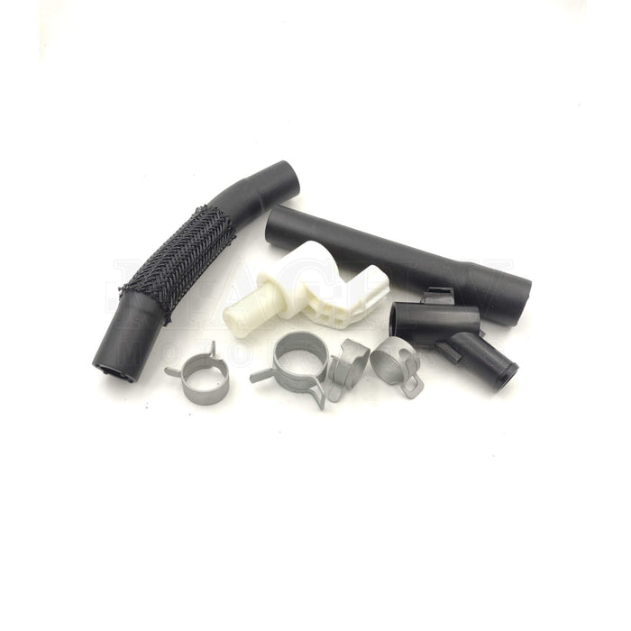 2012-2014 / Right Valve Cover Front Port